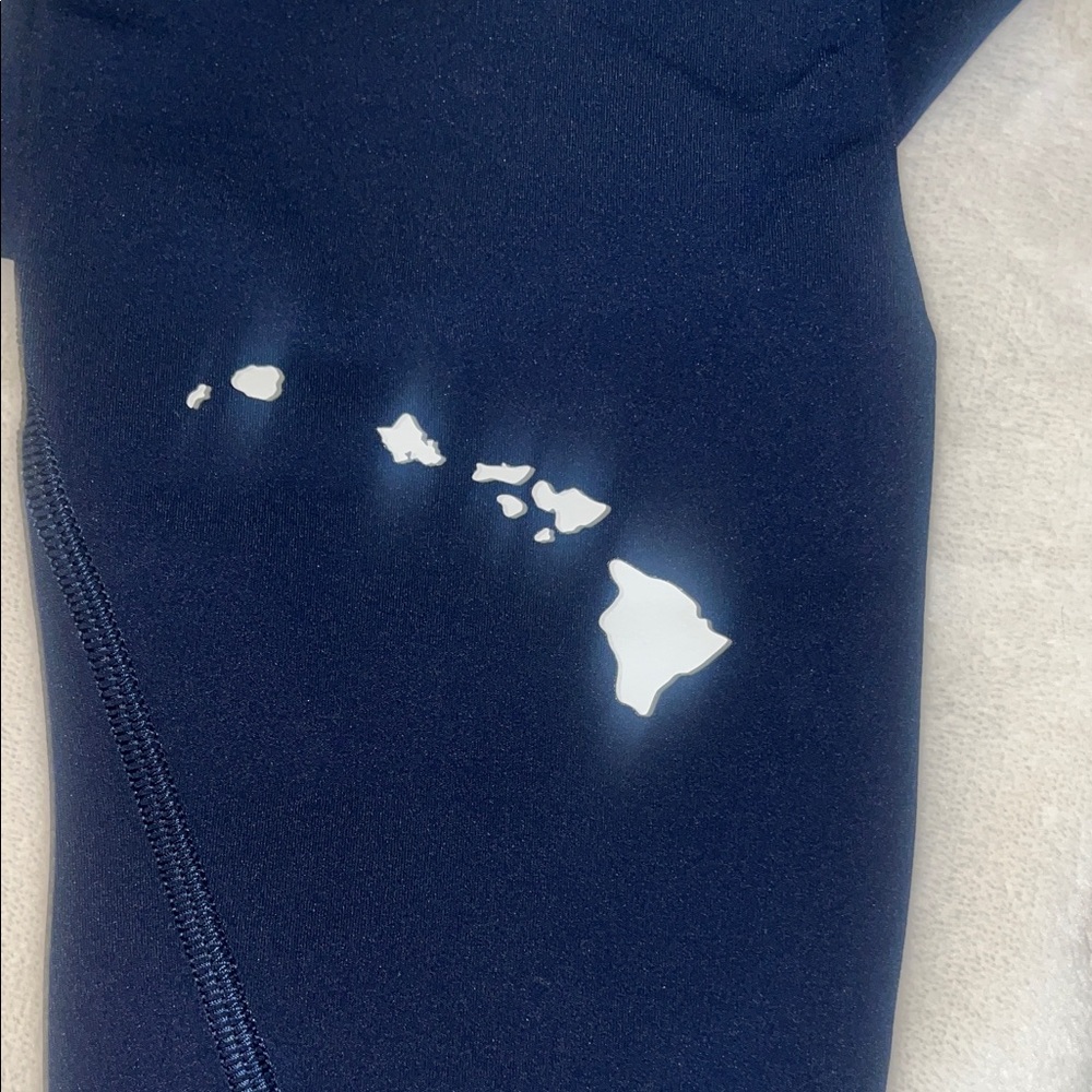 lululemon athletica Navy Leggings with White Hawaii Map